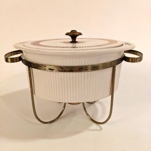 HYALYN POTTERY  Georges Briard ~ 9"  Casserole with chafing stand